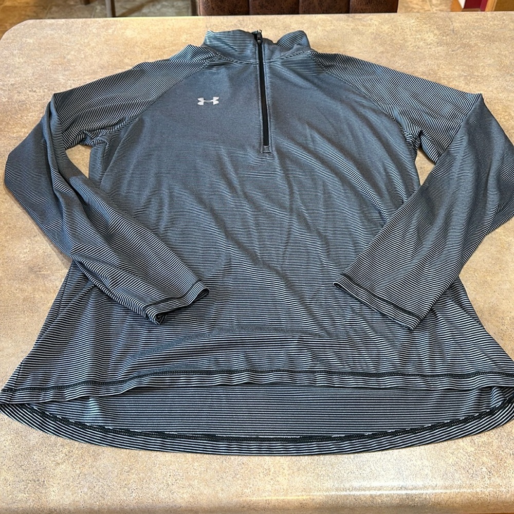 Under Armour Women's Black and Gray Striped Quarter-Zip Pullover